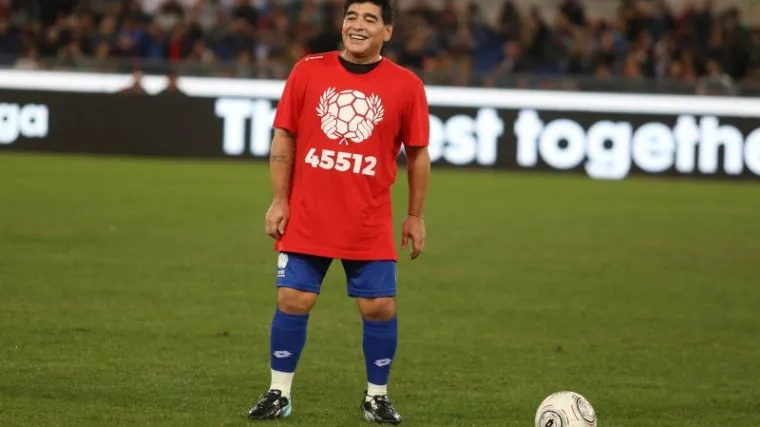 Velika podr&scaron;ka: Maradona stiže u Zagreb navijati za Agrentinu u finalu Davis Cupa