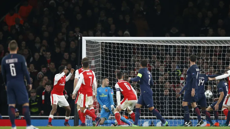 Arsenal i PSG remizirali na Emiratesu, City zaustavljen u M&ouml;nchengladbachu, Barca se pro&scaron;etala Celtic Parkom