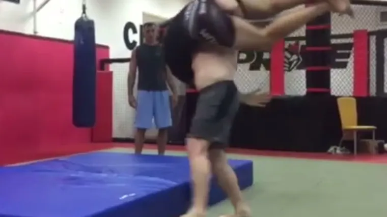 Cro Cop snimkom s treninga pla&scaron;i velikog Brazilca