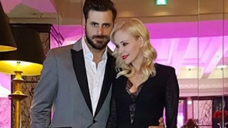 Hauser se pohvalio fotkom sa svojom 'ženskom' i izazvao odu&scaron;evljenje