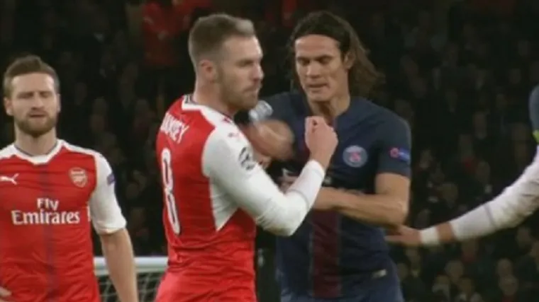 Cavani je protiv Arsenala bio u objema ulogama