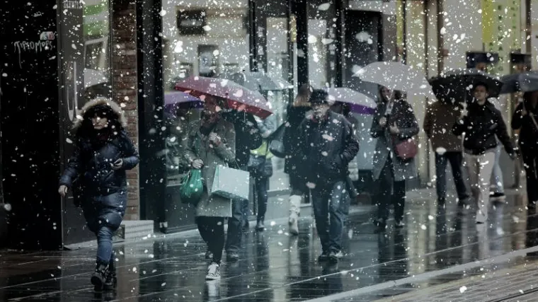 Stiže drastična promjena vremena - nakon ugodnih temperatura dolaze minusi i snijeg