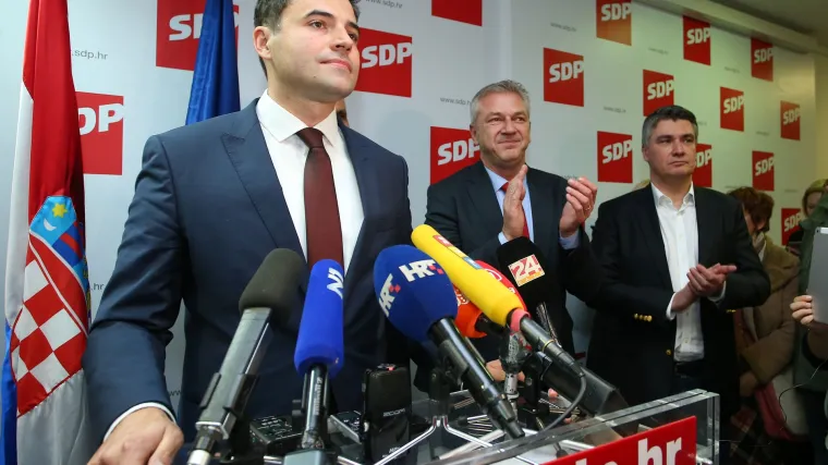 Novi vođa oporbe: Davor Bernardić uvjerljivo pobijedio Ranka Ostojića i postao &scaron;ef SDP-a!