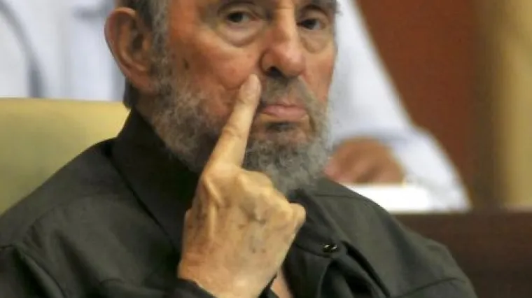 Svjetski čelnici odaju počast preminulom Castru, dok ga drugi nazivaju tiraninom