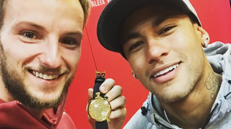 Neymar počastio Rakitića spektakularnim poklonom