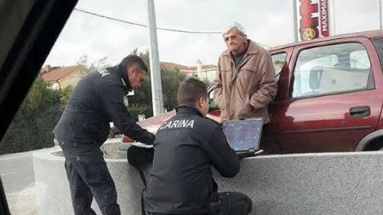 Djedici iz Rudina kojem su carinici 'ukrali Božić' mnogi žele pomoći