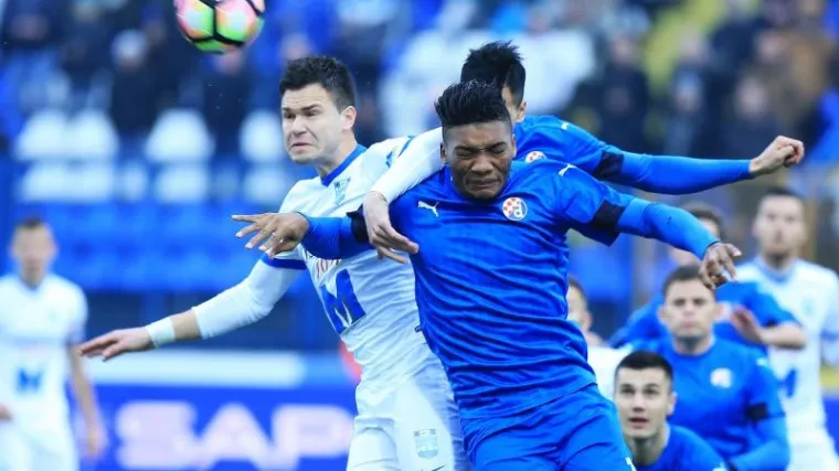 Modri smanjili zaostatak za Rijekom na &scaron;est bodova