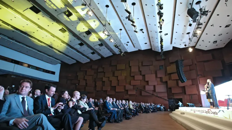 Zagreb kao startup centar svijeta: poslovni anđeli okupili su 100 mladih inovativnih tvrtki i vi&scaron;e od 400 ulagača