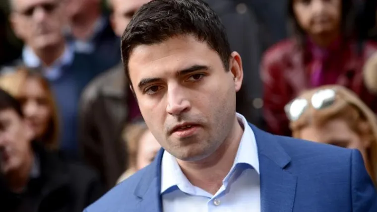 Bernardić živi u bratovom stanu, ali zato ima 'masnu' u&scaron;teđevinu