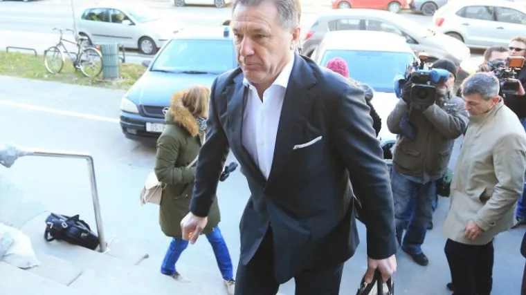 'Ovo je politički motivirani proces! Mislio sam da će sudac biti malo veći džek, ali bio sam naivan...'