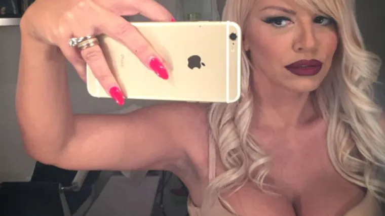 Procurila nova porno-afera srpske folk pjevačice