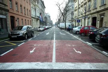 Gajeva je prva prometnica u Zagrebu gdje biciklisti ravnopravno dijele prostor s vozilima
