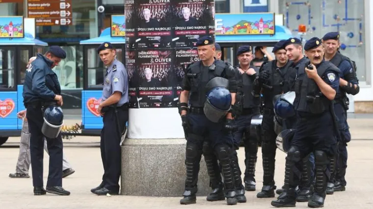 Sindikat policije prosvjeduje zbog ponovne odgode isplate otpremnina: 'To je podcjenjivanje'