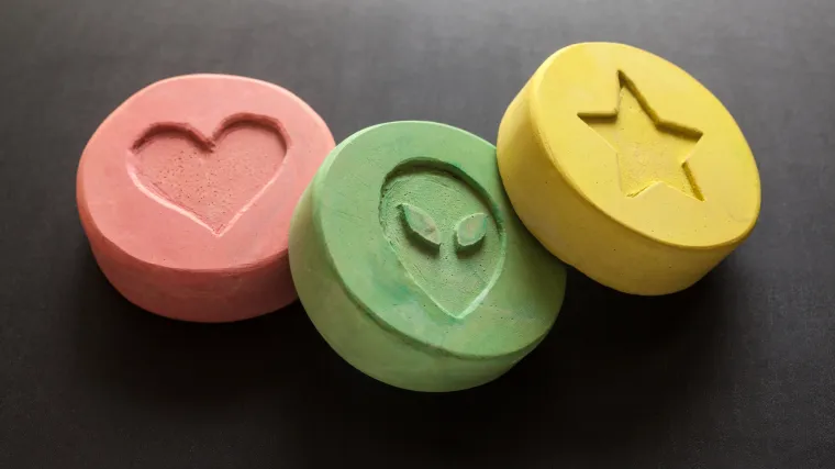 Medicinski ecstasy mogao bi postati legalan već do 2021.
