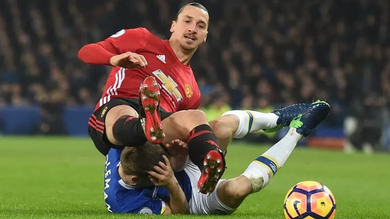 Fellaini ušao u 85. minuti pa u 87. bacio navijače u očaj