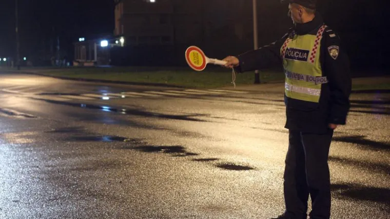 Policija najavljuje pojačanu kontrolu na cestama: provjerili smo koliko je te&scaron;ko funkcionirati s 1.5 promila