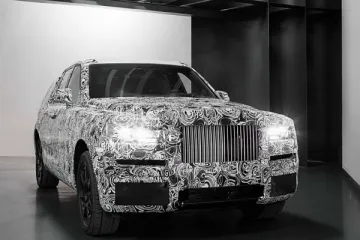 Rolls-Royceov nadolazeći SUV djeluje kao uvećani Phantom, a to nikako ne može biti loše