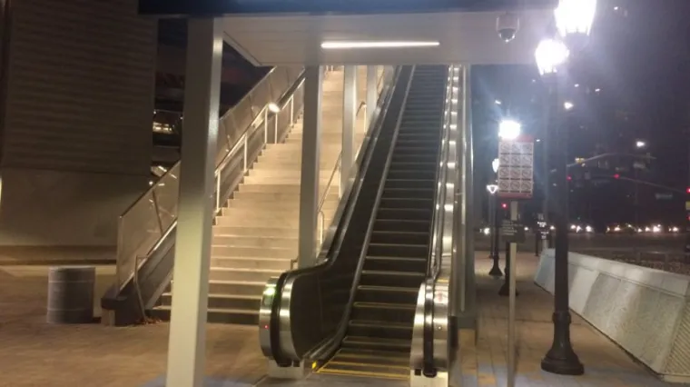 Prijetnja eksplozijom u podzemnoj željeznici u Los Angelesu, blizu zabavnog parka Universal