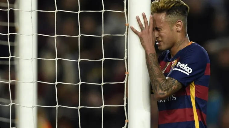 Neymar zarađivao na autogramima, Balotellijev bonus za nedobivanje crvenih....