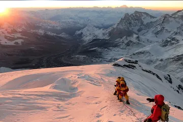 Japanka najmlađa osoba u povijesti koja će uskoro upisati sedam vrhova i dva pola