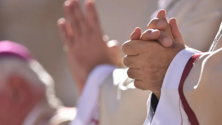 Župljani peticijom traže povratak svećenika s troje djece