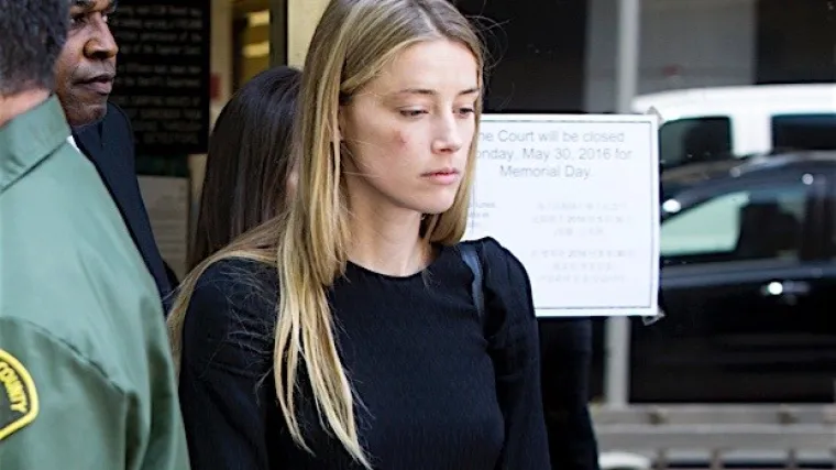 Amber Heard poslala emotivno pismo ženama: 'Ako patite iza zatvorenih vrata, znajte da niste same!'