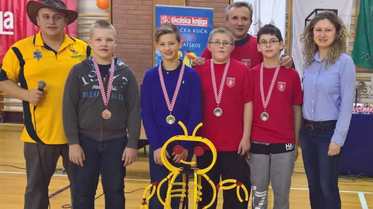 Robotičari Prve osnovne &scaron;kole Varaždin 'rasturili' na natjecanju u Zagrebu