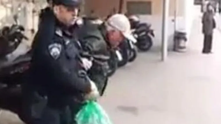 Oglasila se policija o grubom privođenjju u Splitu: 'Vikao je, vrijeđao policajce i naru&scaron;avao javni red'