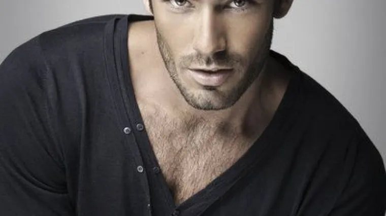 Aaron Diaz