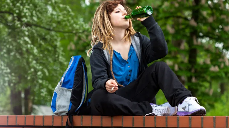 Svaki treći 16-godi&scaron;njak u Hrvatskoj pu&scaron;i, dok se svaki peti barem jednom drogirao