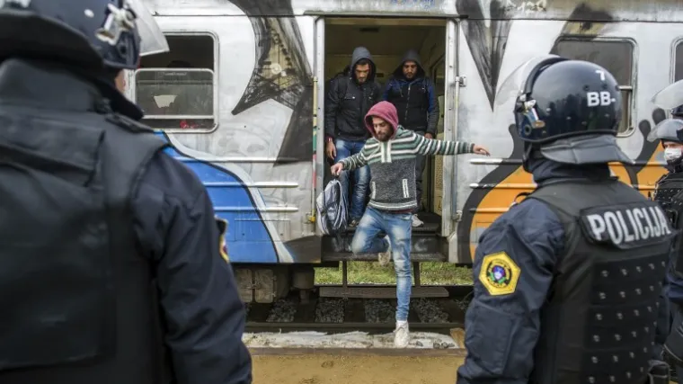 Austrijska policija pregledava teretne vlakove