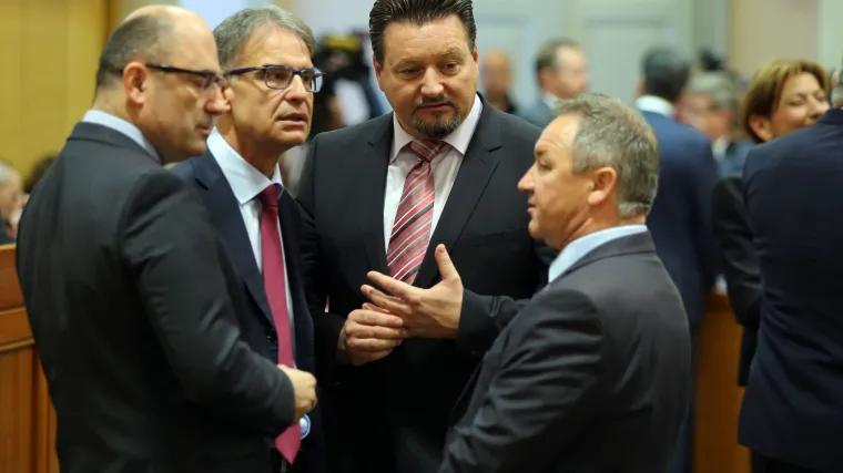 Ministar graditeljstva u velikom intervjuu progovorio o subvencioniranju stambenih kredita i projektu spajanja katastra i zemlji&scaron;nih knjiga