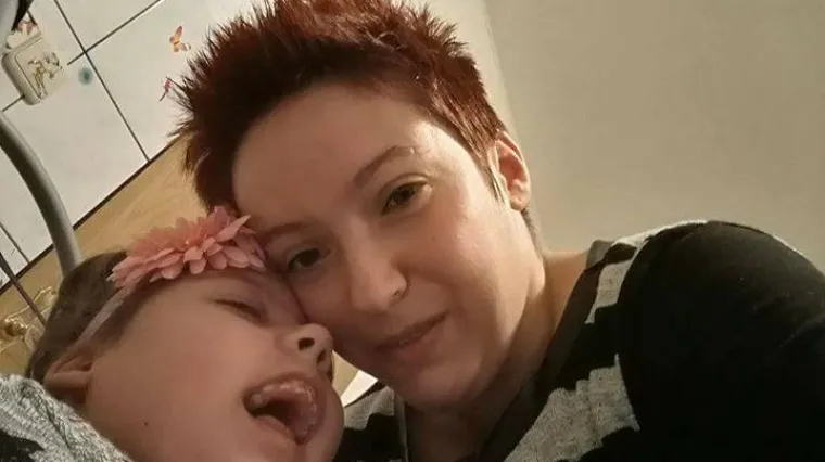 Malena Leona je lavica, ali hrabrost joj nije dovoljna u borbi protiv opake bolesti: pomoći joj možete vi!