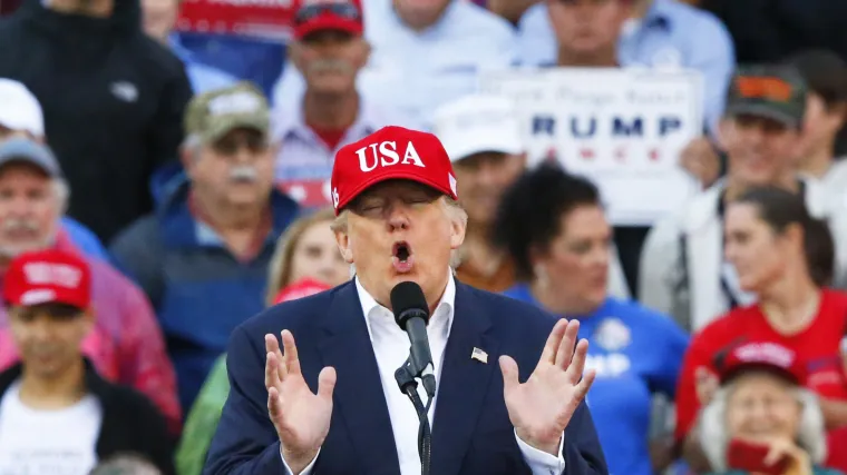 Gaf 'bez predsjedanja': Donald Trump postao predmet sprdnje zbog pravopisne pogre&scaron;ke