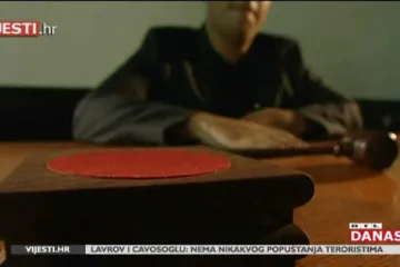 Sudit će se ponovno: odluka Vrhovnog suda o poštenom sklapanju ugovora banaka u Francima nedovoljno transparentna