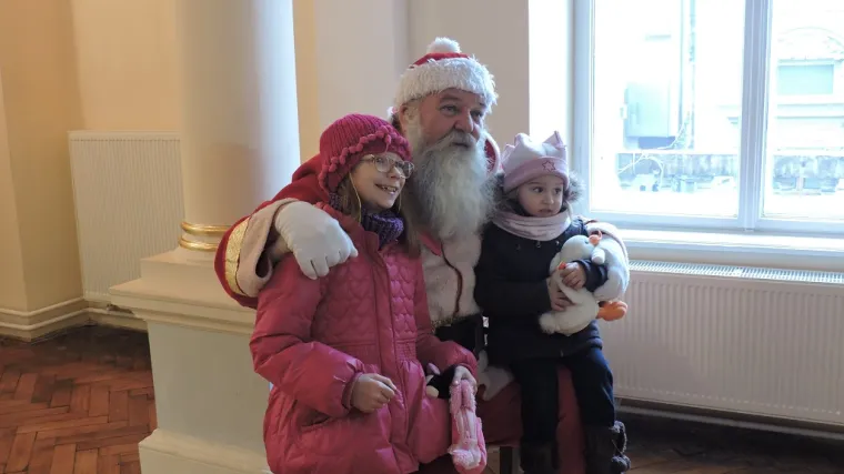 Grad Varaždin mali&scaron;anima podijelio poklone koji su im izmamili osmijehe
