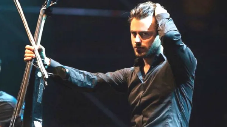 Pogodite s kim se grlio Stjepan Hauser