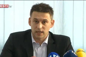 Petrov predstavio Mostovu kandidatkinju za gradonačelnicu Metkovića, Katarinu Ujdur: 'Kata je osnivačica Mosta'