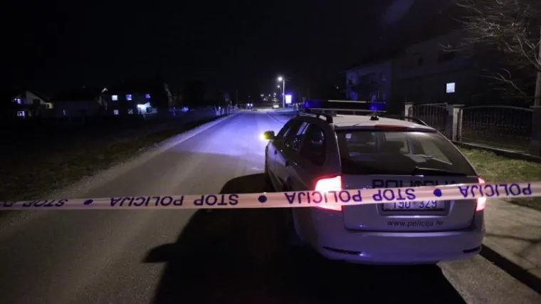 U izravnom sudaru kod Vinkovaca poginula dvojica vozača