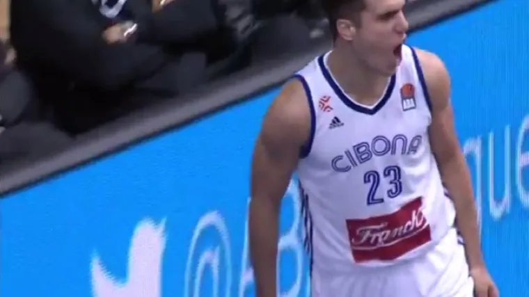 Bez Žižića sramotno lo&scaron;i, vrijedi vidjeti tek blokadu Nika Slavice