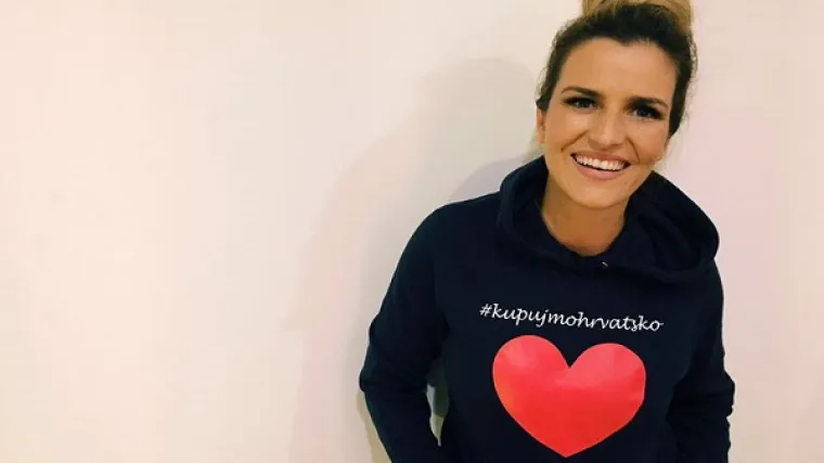 Popularna voditeljica zamolila za pomoć putem dru&scaron;tvenih mreža: 'Ekipica, &scaron;erajte ovo...'