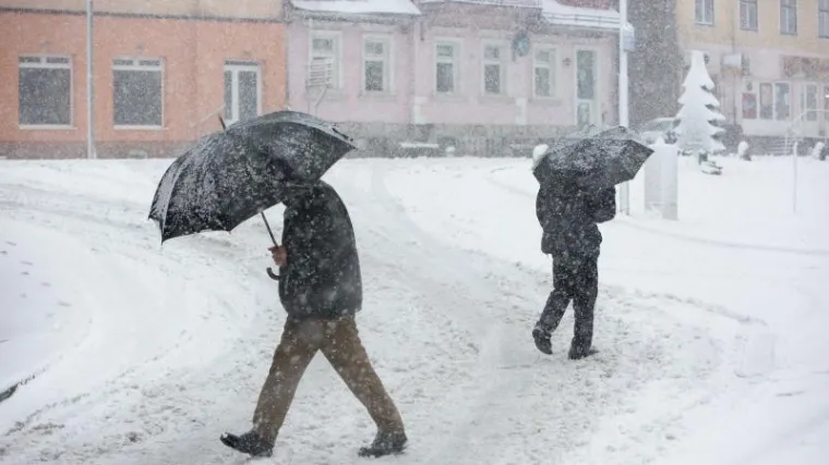Nakon sunčanog vremena dolazi zahladnjenje i oborine
