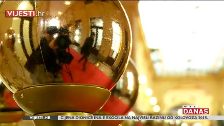 Hrvatski modni dizajneri ovoga su prosinca pretvorili zagrebački Oktogon u modnu ulicu