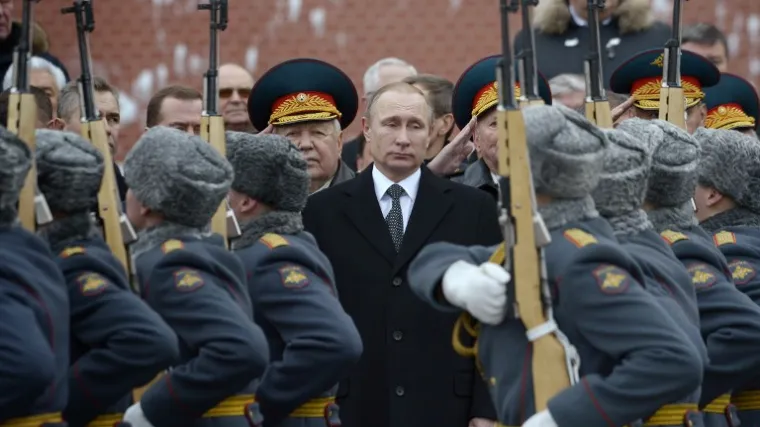 Evo &scaron;to se mora dogoditi da Rusija i NATO zaista zarate 2017. godine