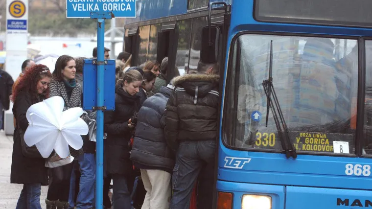 Sindikat ZET-a prijavio Upravu i već za 9. siječnja najavljuje &scaron;trajk