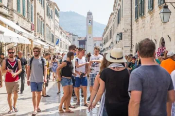 U Hrvatskoj ostvareno 11 milijuna noćenja više nego lani