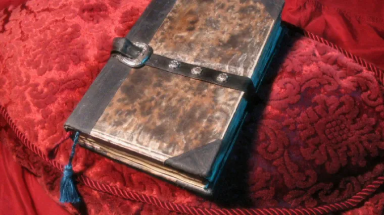 Najopasnija knjiga u povijesti dovodi do ludila ako je čitate nespremni