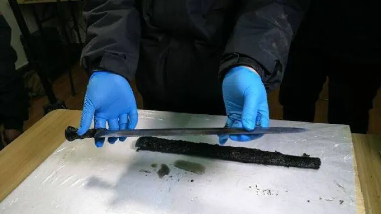 Otkriven mač star 2.300 godina: neobično je o&scaron;tar i njime bi se mogla napraviti ozbiljna &scaron;teta