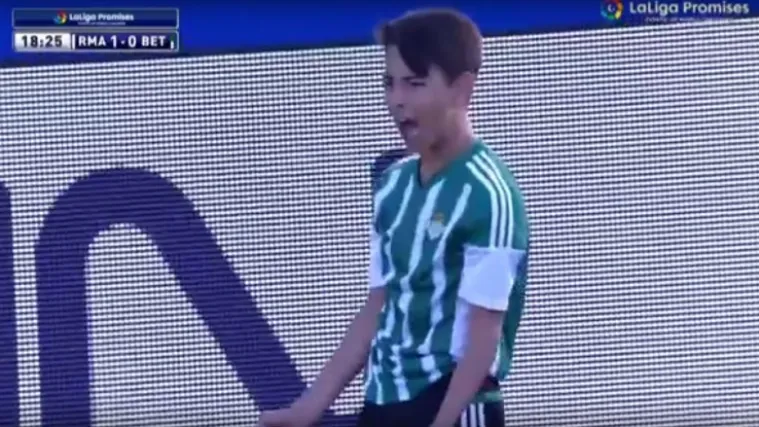 Real i Barca bore se za 12-godi&scaron;njaka koji radi nevjerojatne stvari na terenu