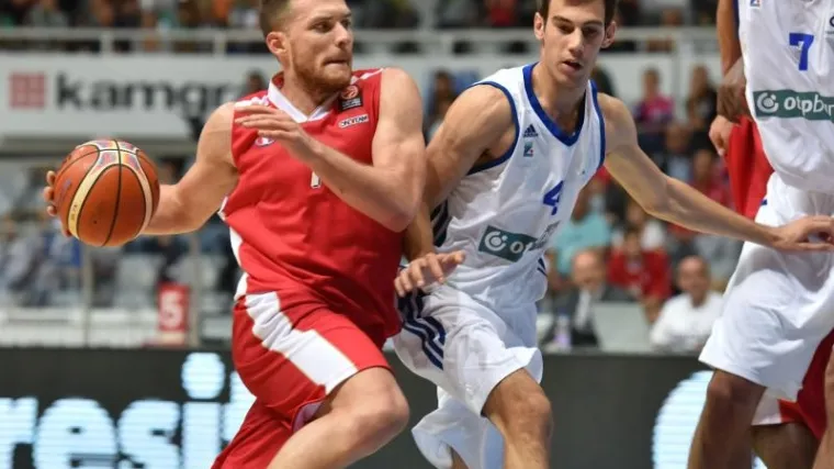 Komentator se žestoko sprdao na račun zadarske sramote u Beogradu